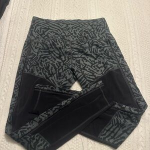 lululemon athletica Black and Gray Patterned with mesh Leggings